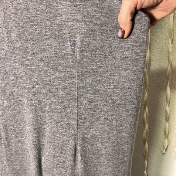 Kit and Ace NWOT Gray Cashmere Blend Sleeveless Everywhere Maxi Dress Size 8 - Picture 5 of 8